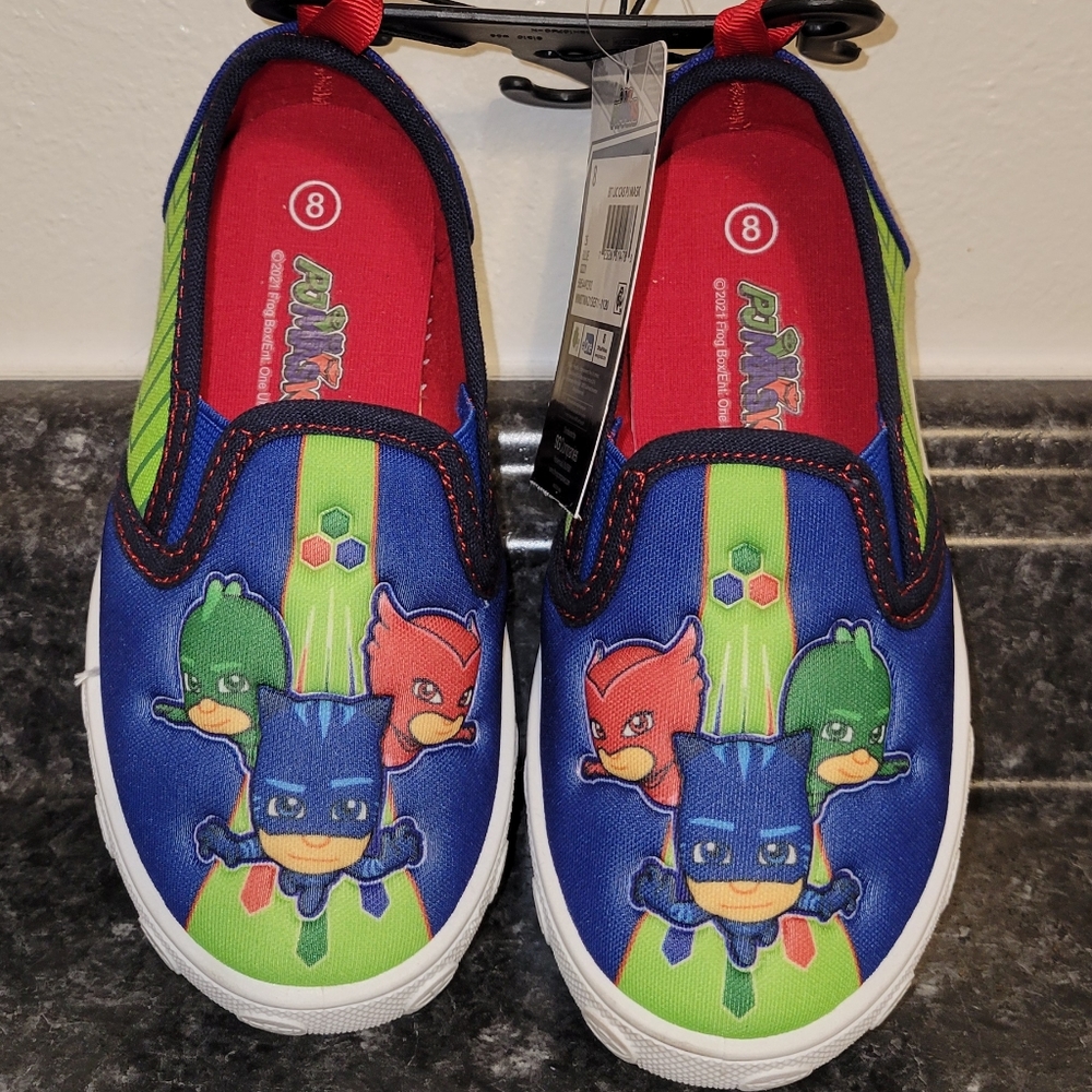 PJ Masks no tie slip on shoe